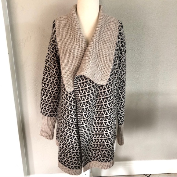 Ellen Tracy Sweaters - Ellen Tracy cardigan